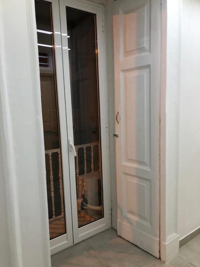 Hotel Nadyle House Napoli Esterno foto