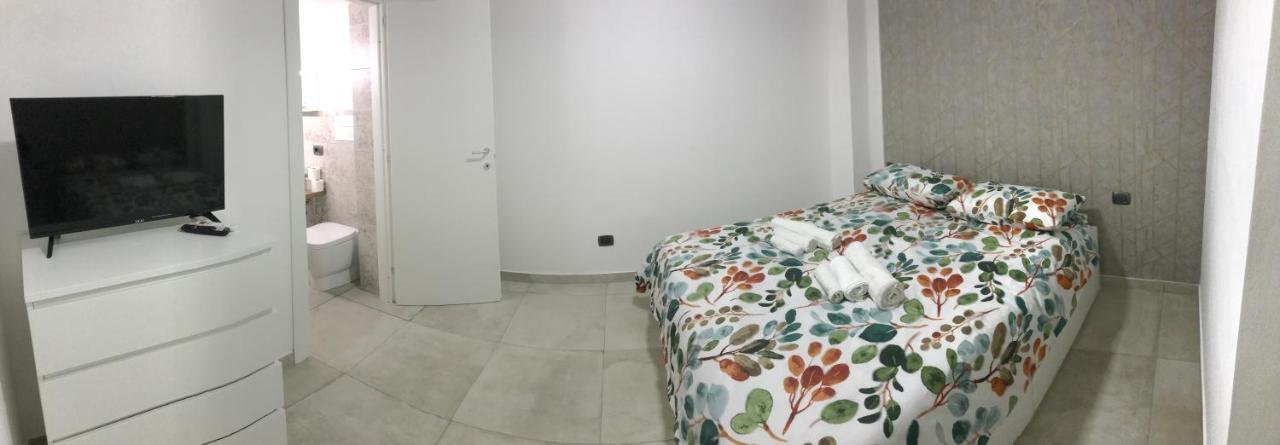 Hotel Nadyle House Napoli Esterno foto