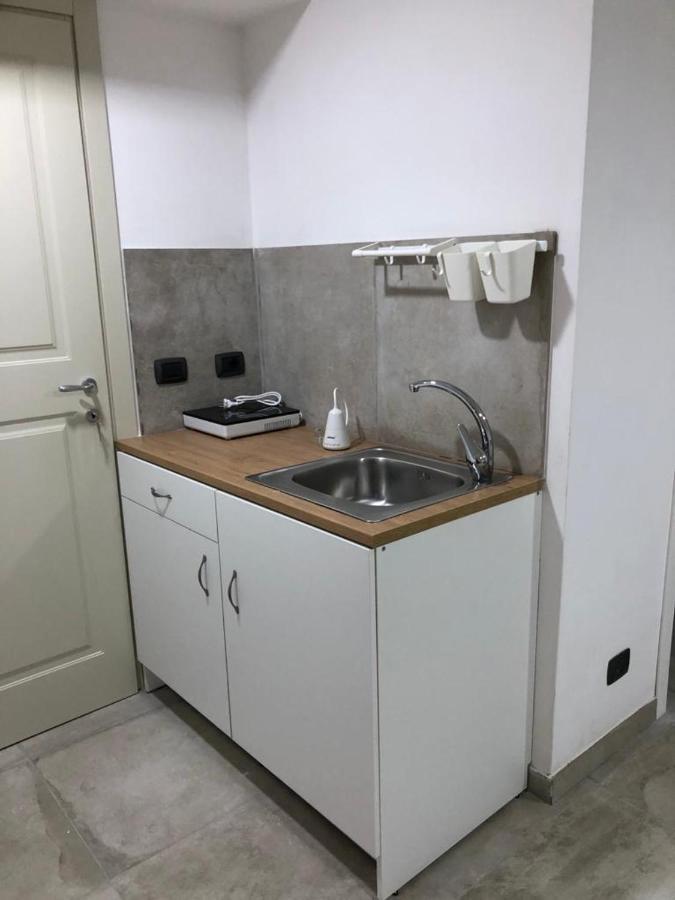 Hotel Nadyle House Napoli Esterno foto