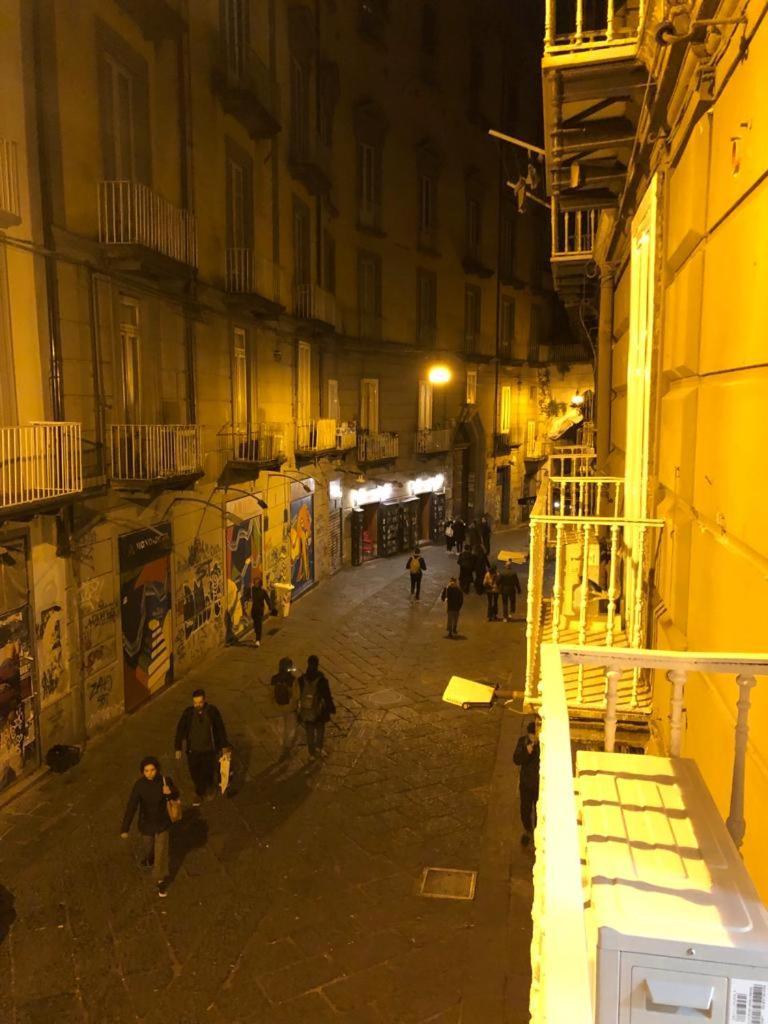 Hotel Nadyle House Napoli Esterno foto