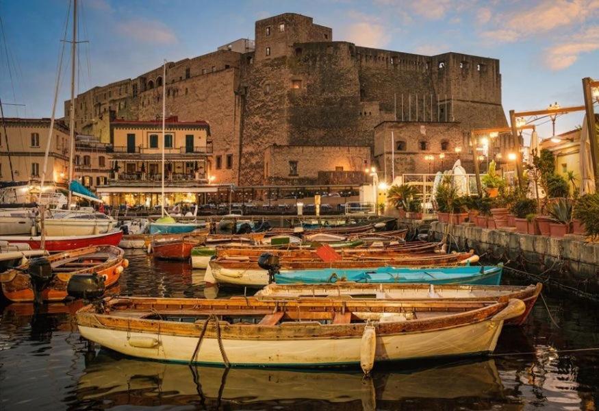 Hotel Nadyle House Napoli Esterno foto