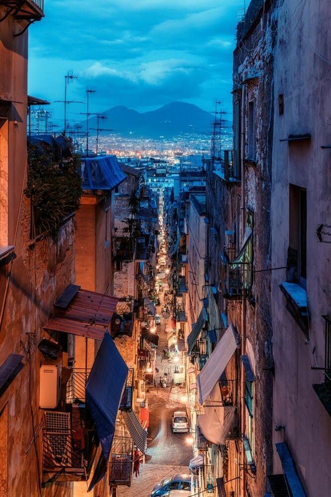 Hotel Nadyle House Napoli Esterno foto